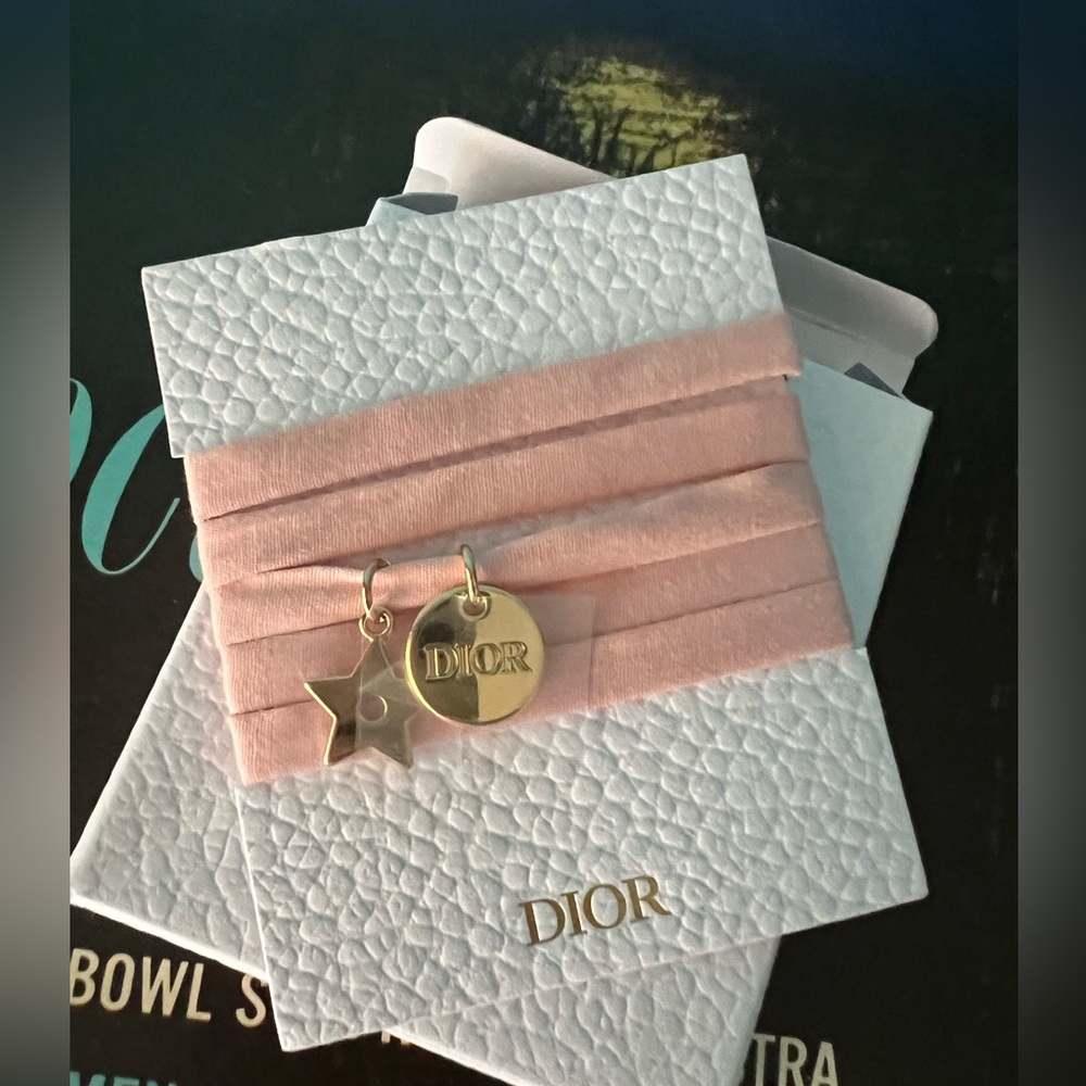 NIB Dior Beauty Bracelet/Choker - Picture 4 of 4